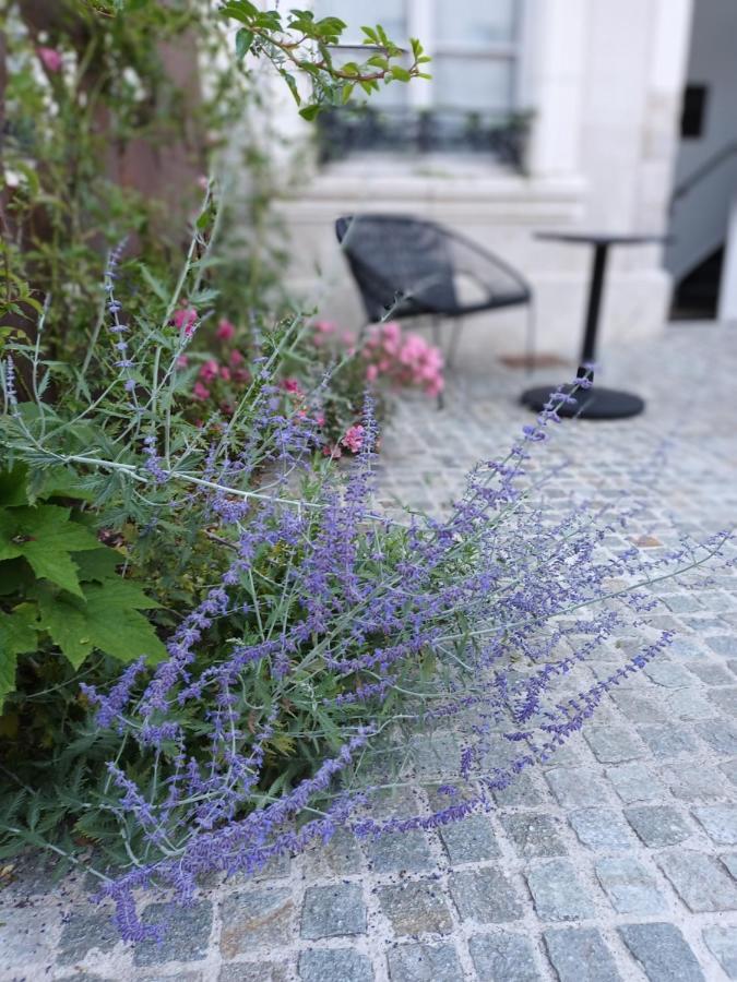 Hotel Loysel Le Gaucher Montreuil  Εξωτερικό φωτογραφία